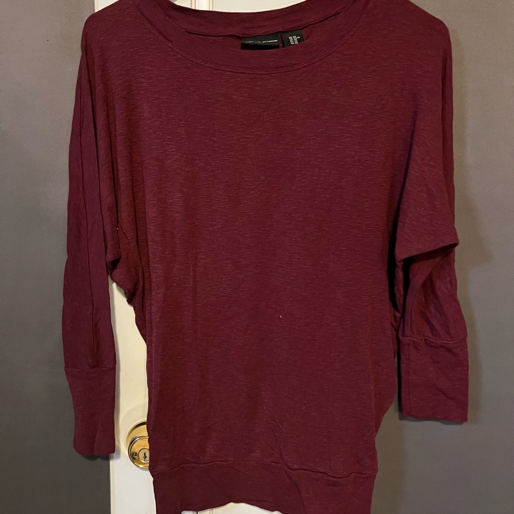 Women's Burgundy Top